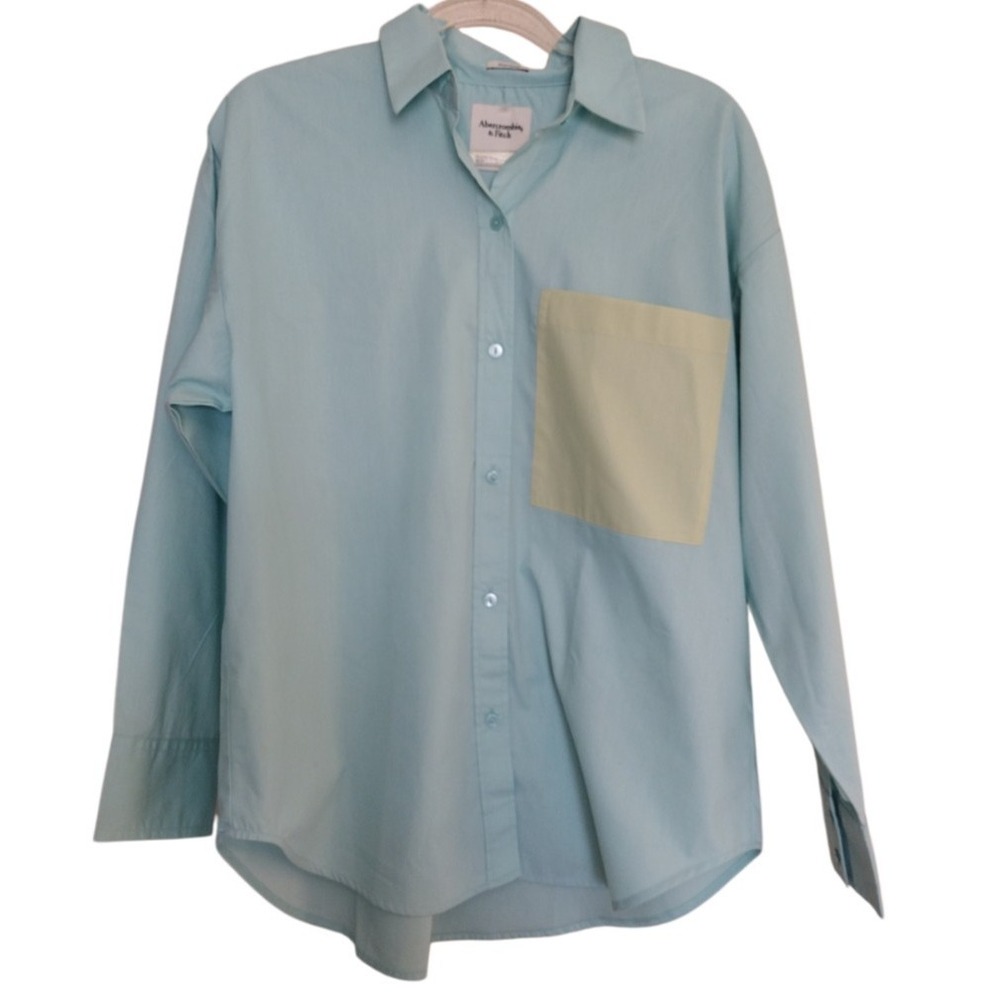 Abercrombie And Fitch Shirt Womens Small Blue Long Sleeve Oversized Button Up‎